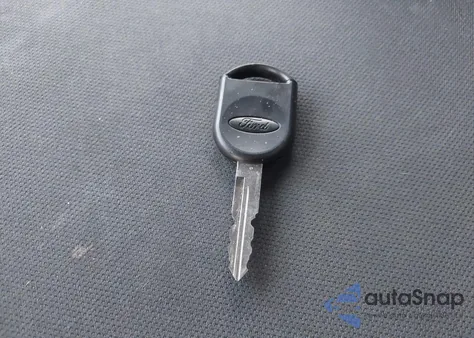 2015 Ford F-250 Xl z USA, uszkodzony, nr VIN 1FDBF2B60FED21631